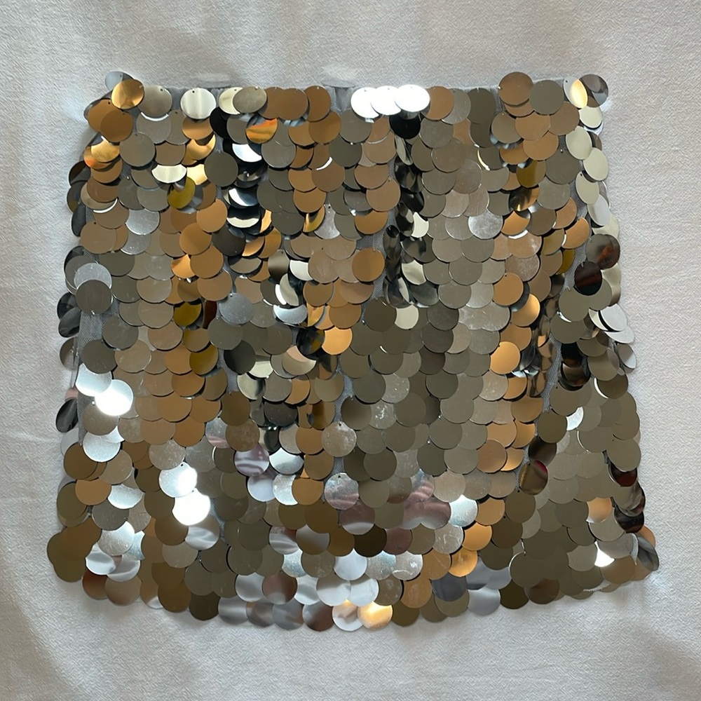 Zara sequin mini skirt, size extra small
